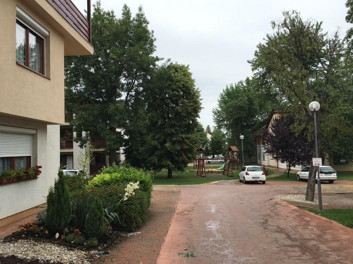 Bella Apartman Balatonalmádi Extérieur photo